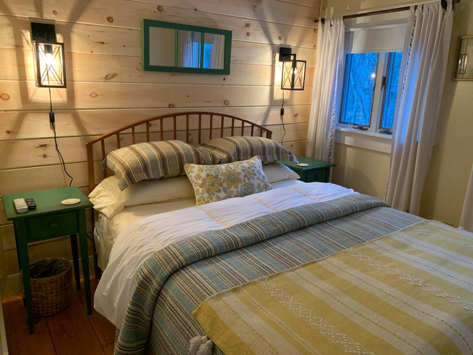 Buttonwood Inn On Mount Surprise Норт-Конвей Номер фото